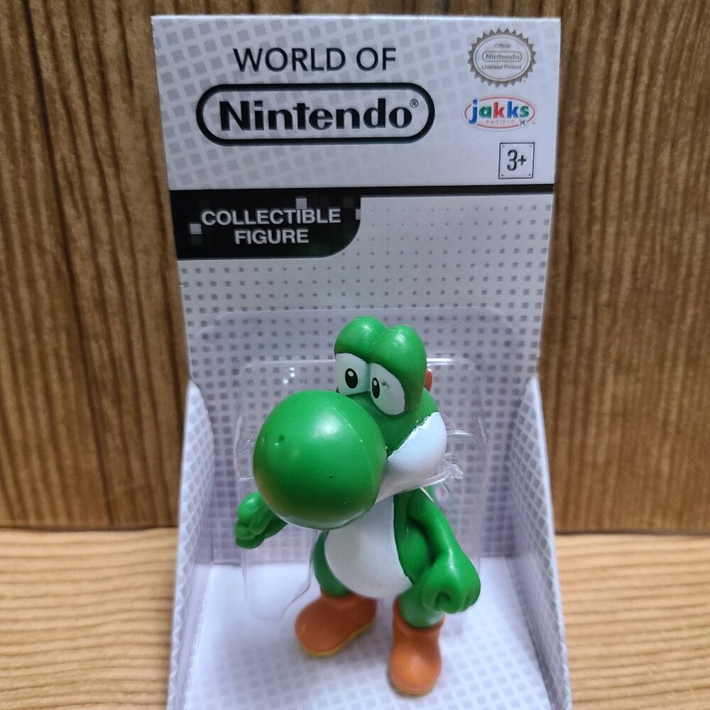 Yoshi Jakks Nintendo collectible 3” figure (NEW)